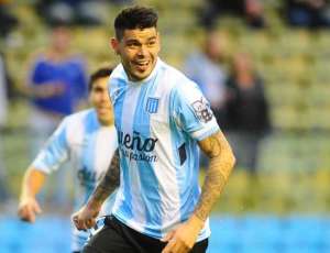 Paulistão: Pretendido pelo Corinthians, atacante Bou confirma permanência no Racing