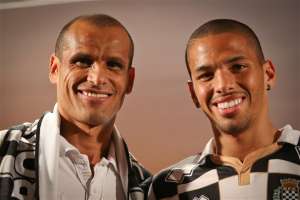 Paulistão: XV acerta com Rivaldinho e marca apresentação com pentacampeão