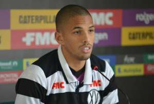 Paulistão: Rivaldinho, filho de Rivaldo, é apresentado no XV e demonstra alegria