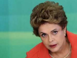 Dilma defende apoio da Caixa no futebol: 'É uma parceria comercial positiva'