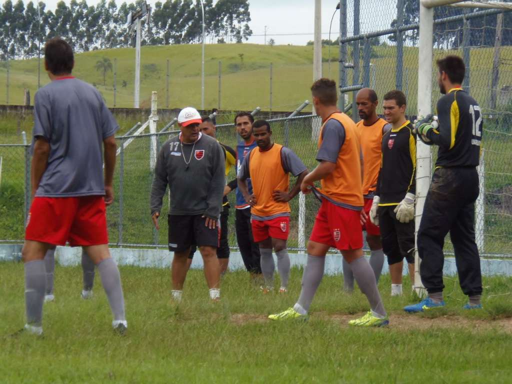 O Flamengo de Guarulhos segue se preparando na cidade de Guararema. (Foto: Marcos Vieira/ AA Flamengo)