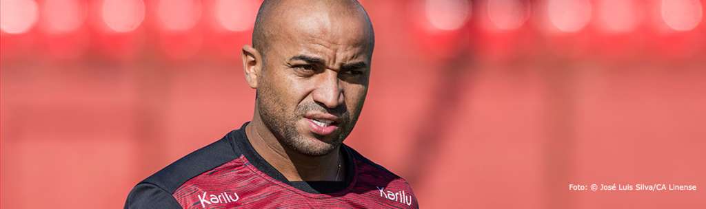 Linense contrata Ricardinho, atacante experiente que estava no CRB, para Série A2