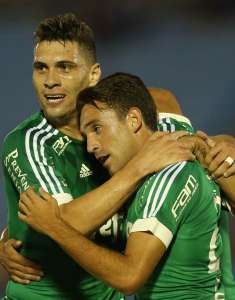 Paulistão: Com personalidade, Moisés começa a ganhar espaço no Palmeiras