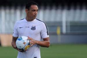 Paulistão: Santos poupa parte do elenco e Ricardo Oliveira nem viaja para amistoso
