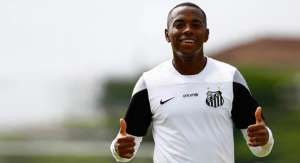 Santos escontra investidor para o salário e faz proposta por Robinho
