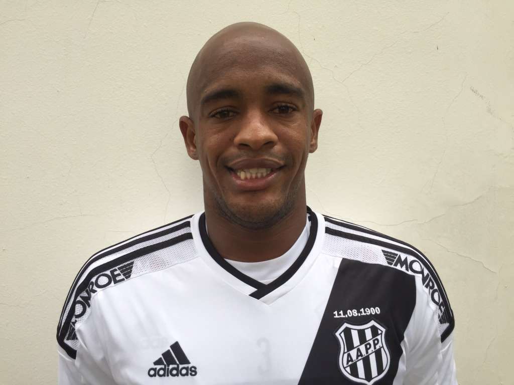 Ponte Preta libera Alexandro Macacão para negociar com Oriente Médio