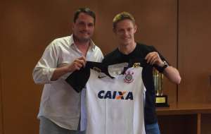 Paulistão: Diretoria do Corinthians promete mais três reforços para 2016