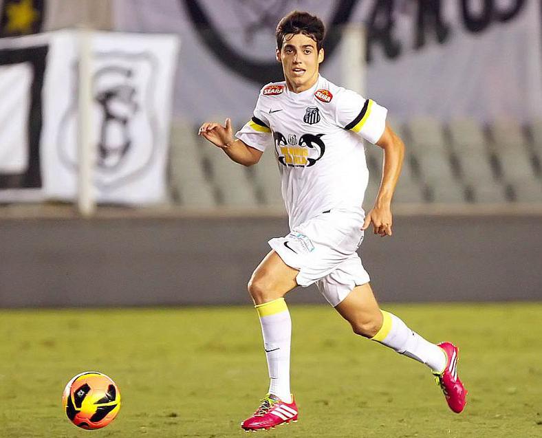 O jovem meia Léo Cittadini deve ser emprestado para clube italiano, por três temporadas