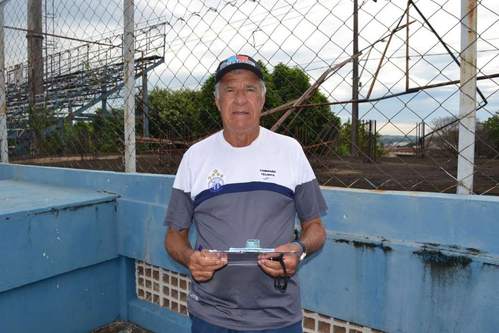 Pinho já tem em mente o time que vai entrar em campo neste domingo.