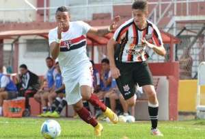 Paulista A3: Técnico Pita confia em expêriencia nos gramados para motivar o Primavera