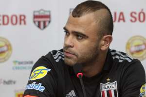 Paulistão: Botafogo muda a lateral-direita para duelo contra Palmeiras