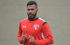 Paulistão: Exame confirma tendinite, mas São Paulo não descarta Breno na quarta