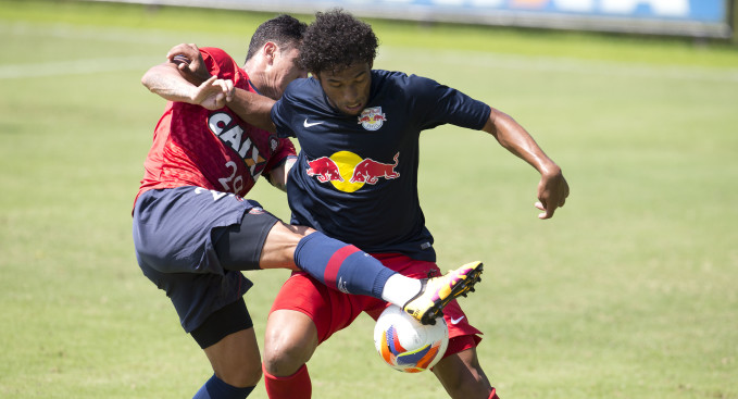 Red Bull treina forte para enfrentar o Capivariano