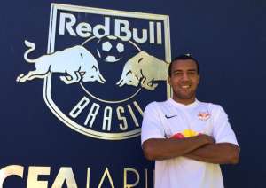 Paulistão: Lateral Breno Lopes é apresentado pelo Red Bull Brasil