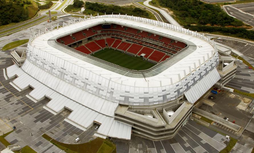 O jogo entre Brasil e Uruguai no dia 25 de março que acontece na Arena Pernambuco, teve seu horário transferido das 21h45 para às 16h00 por conta do feriado de Sexta-feira Santa