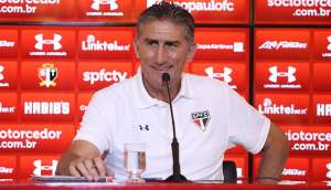 Paulistão: Edgardo Bauza decide poupar titulares do São Paulo no jogo contra Água Santa