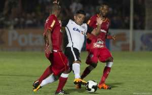 Paulistão: Tite elogia estreia de Guilherme na vitória magra do Corinthians