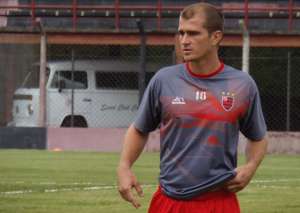 Paulista A3: Ídolo no Olímpia, zagueiro do Flamengo faz 'raio-x' do adversário
