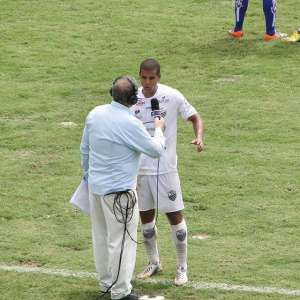 Comercial 2 x 2 Catanduvense - Bafo pressiona, mas segue sem vencer na A3