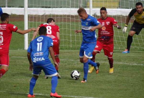 São Carlos e Primavera fizeram um jogo truncado. Foto: Rovanir Frias