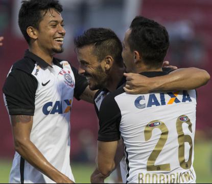 Corinthians venceu o Osasco Audax por 1 a 0, com dificuldade