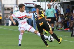 Paulistão: Meia do Botafogo rompe o ligamento e ficará seis meses fora