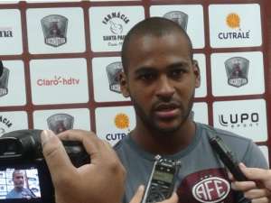 Paulistão: Ferroviária treina forte para enfrentar o Rio Claro