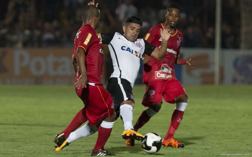 Fernando Diniz ganha reforços e deve mudar o Osasco Audax para o Paulistão