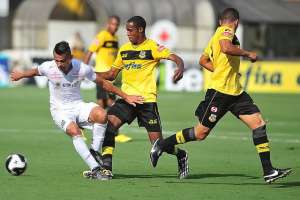 Paulistão: São Bernardo vive a expectativa de atacante, mas não deve mudar