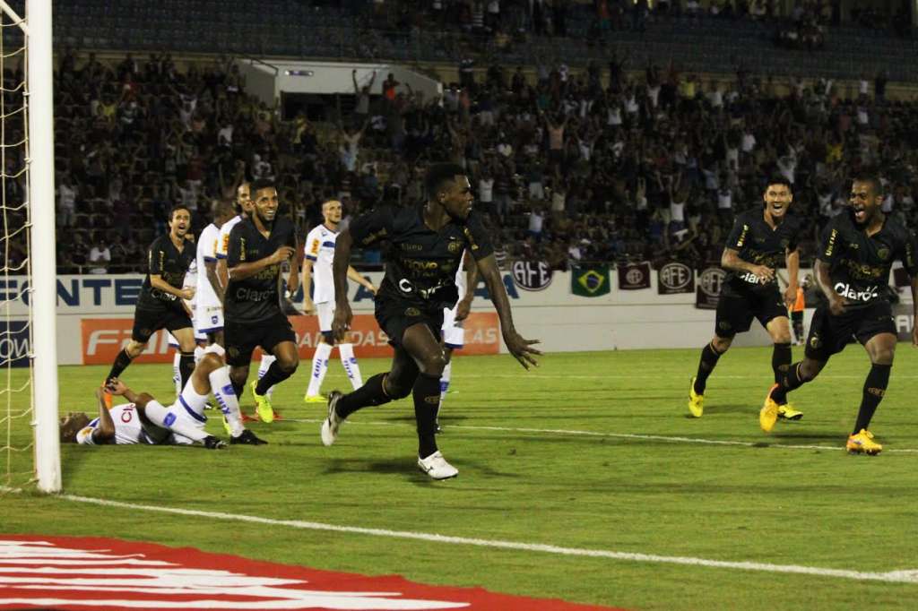 Luis dos Reis tem dúvidas e pode mexer no time do Rio Claro contra o Osasco Audax