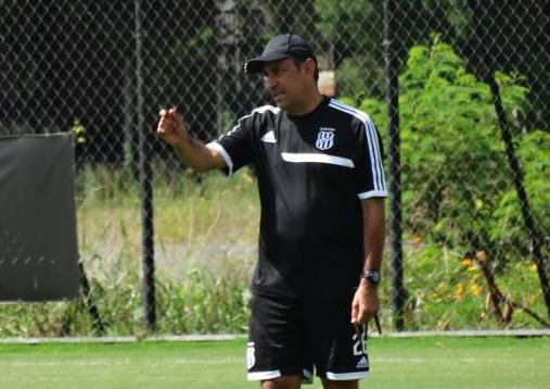 Vinícius Eutrópio forçará estreia de Reinaldo na Ponte Preta - PontePress/GuilhermeDorigatti