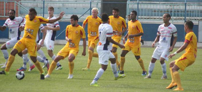 Penapolense apertou o Atlético Sorocaba e conseguiu sua primeira vitória. Foto: Silas Reche - CAP