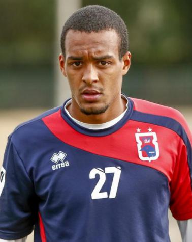 Luis Felipe pode parar no Santos - Divulgação