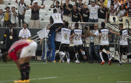 Tite foi obrigado a reformular o elenco para esta temporada
