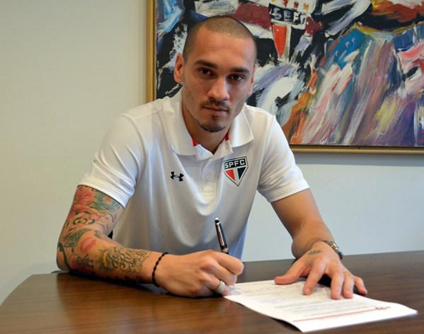 Maicon chega para reforçar São Paulo no Paulista e Libertadores. Contrato vai até fim de Junho - Érico Leonan / saopaulofc.net