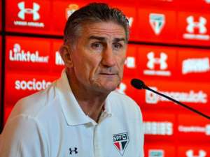 Paulistão: Técnico promete chegada de mais reforços ao São Paulo