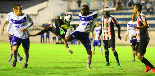 Taubaté tenta recuperar pontos perdidos nas últimas rodadas. Pega o Penapolense.