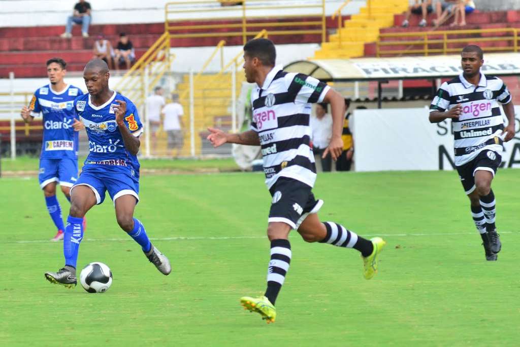 XV tentou, mas não conseguiu passar pelo Rio Claro