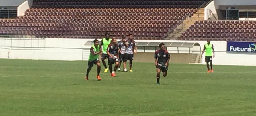 Ferroviária treina para enfrentar o Corinthians - Marcos Chiocchini/Radio Cultura Araraqua