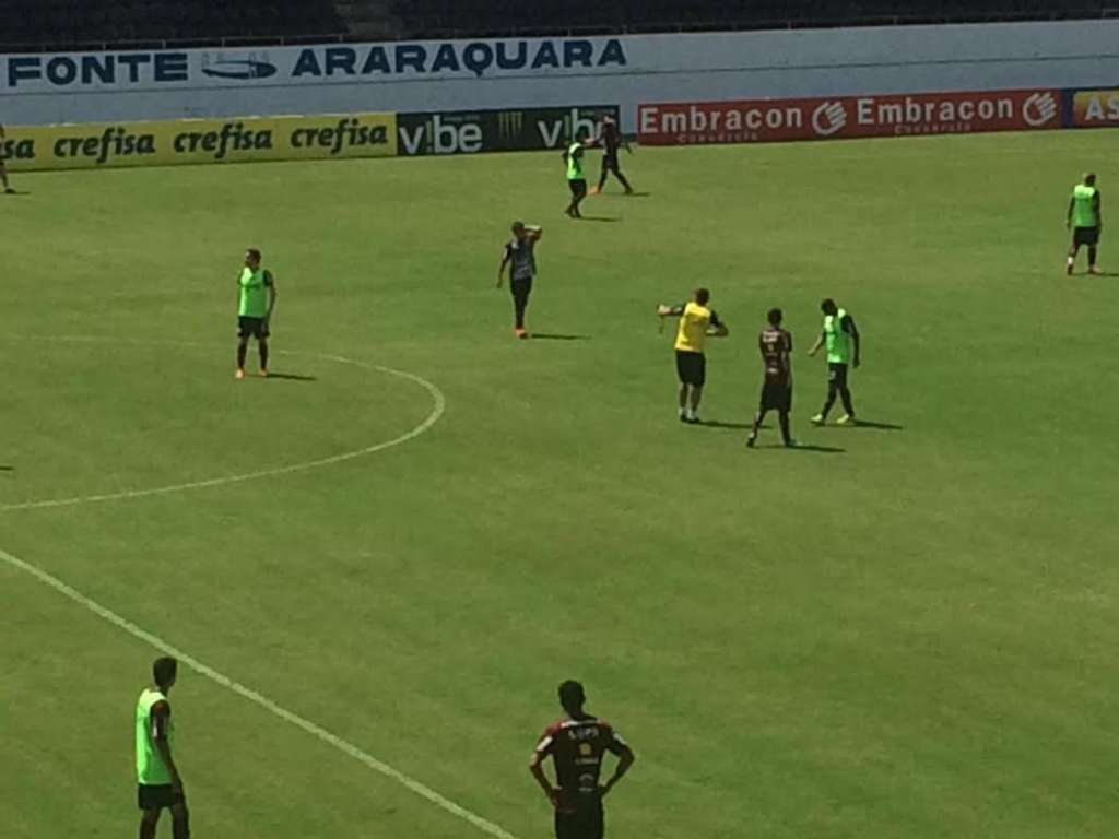 Ferroviária treina forte para pegar o Corinthians - Rádio Cultura Araraquara