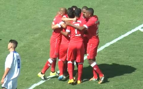 Jogadores do Grêmio Osasco vão em busca da terceira vitória seguida no estadual