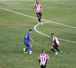 Paulista 2 x 2 São Caetano - Com dois a menos, Azulão arranca empate na A2