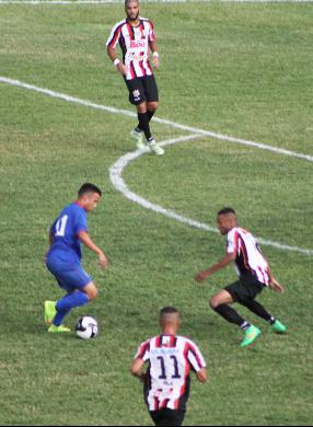 São Caetano buscou empate com o Paulista com dois jogadores a menos