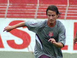 Paulista A3: Inter de Limeira tira atacante campeão mundial da aposentadoria