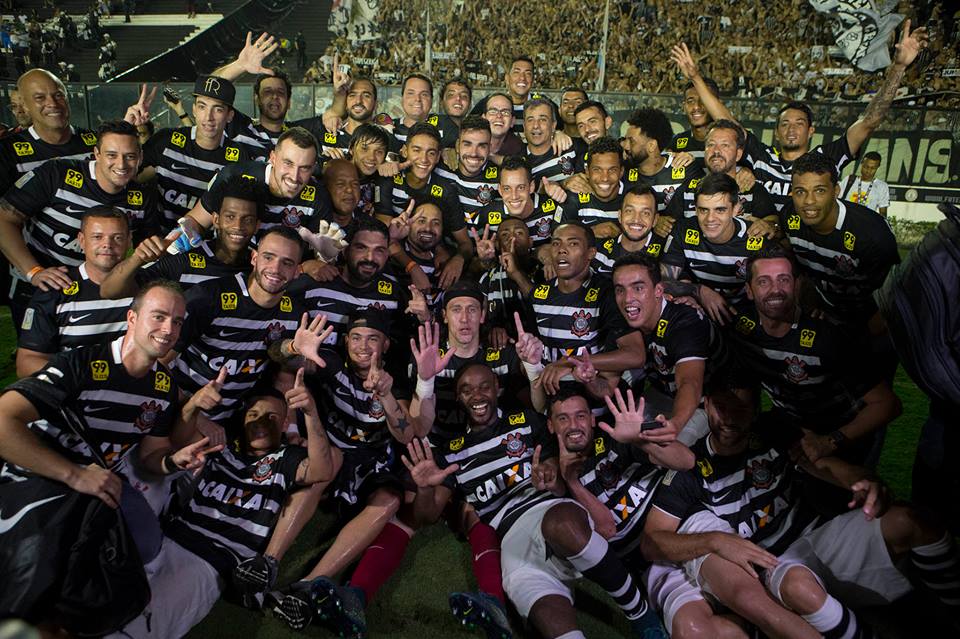 Corinthians foi campeão brasileiro em 2015: Abismo de Timão e Flamengo para o resto vai cair? - Daniel Augusto Jr./Agência Corinthians