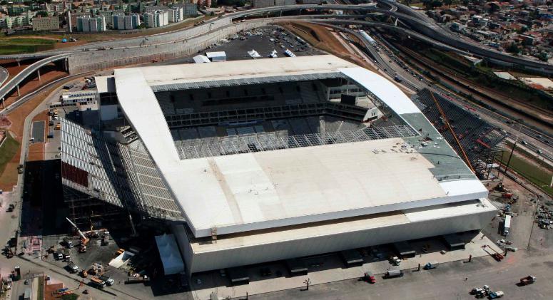 O Itaquerão ainda passará por uma vistoria para verificar as condições do prédio Oeste, onde parte do teto no nível 5 caiu na última quinta-feira