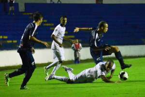 São José FC 2 x 1 São José - Na 1ª vez como visitante no Martins Pereira, Águia cai