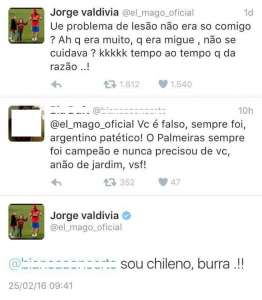 Sem filtro, Valdivia, ex-Palmeiras, chama torcedora de burra no Twitter