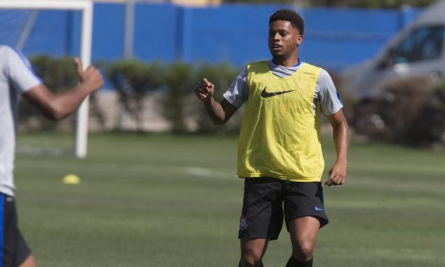 De acordo com o camisa nove, estufar as redes o ajuda para arriscar mais, além de der alívio e moral  - Daniel Augusto Jr / Agência Corinthians