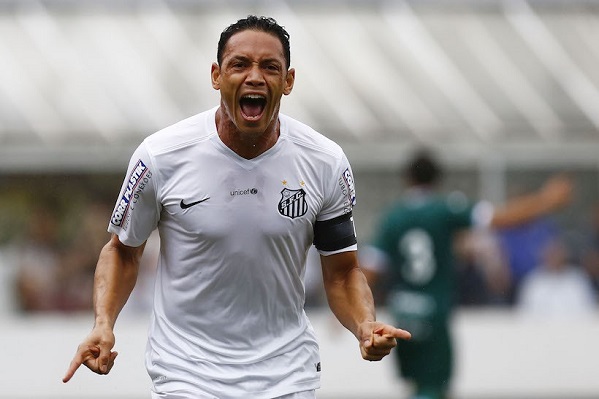 Ricardo Oliveira não foi para a China e jogará no Santos